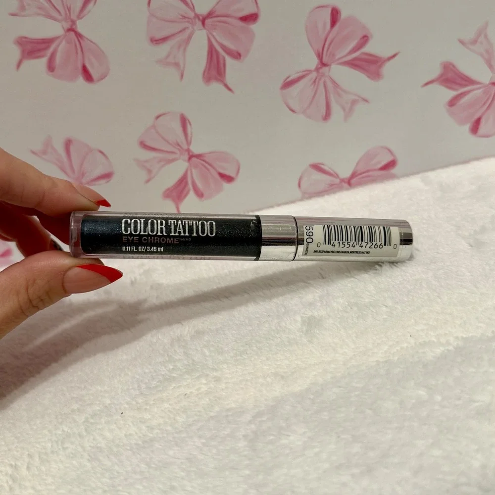 Maybelline Color Tattoo Eye Chrome 590 Black Sparkle Liquid Eyeshadow‎